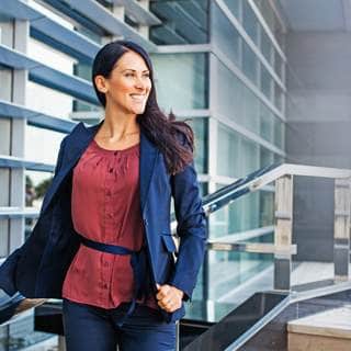 تحرك بشكل مستمر تحرك بشكل مستمر