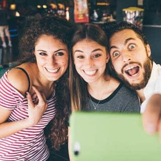 كون صداقات كون صداقات