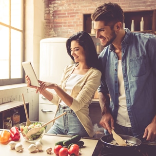 تناول الطعام المنزلي تناول الطعام المنزلي