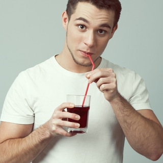 عصير الرمان عصير الرمان