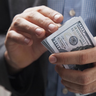 النقود النقود