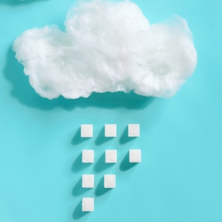 يحتوي على الكثير من السكر يحتوي على الكثير من السكر