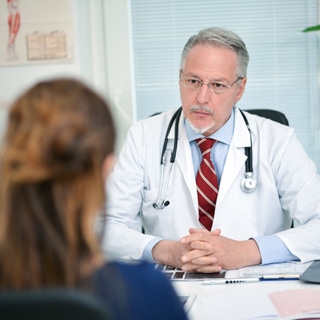 قم بمراجعة الطبيب قم بمراجعة الطبيب