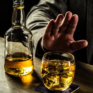 تجنب الكحول تجنب الكحول