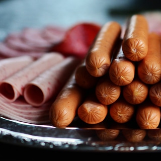 اللحوم المعالجة اللحوم المعالجة