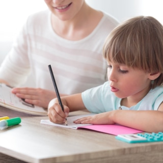 يحتاج إلى مساعدتك للتواصل مع العالم والتعلم يحتاج إلى مساعدتك للتواصل مع العالم والتعلم