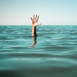 مخاطر البحر والبرك مخاطر البحر والبرك