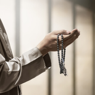 الملتزمين هم اقل اصابة بالاضطرابات النفسية الملتزمين هم اقل اصابة بالاضطرابات النفسية