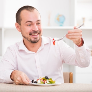 تناول الطعام بشكل سليم تناول الطعام بشكل سليم