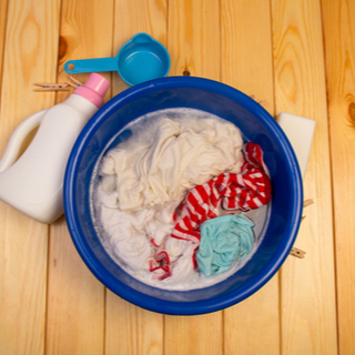 استخدام منظف الغسيل المعطر استخدام منظف الغسيل المعطر