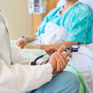 مدى خطورة الإصابة بفيروس كورونا المستجد مدى خطورة الإصابة بفيروس كورونا المستجد