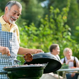 مائدة صحية وشهية في العيد مائدة صحية وشهية في العيد