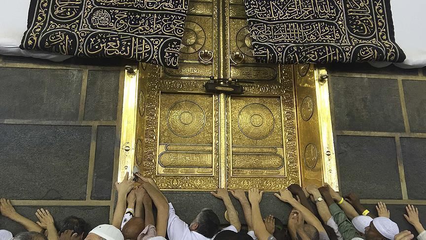 السديس: إقامة صلاة التراويح في الحرمين بلا مصلين وتعليق الاعتكاف