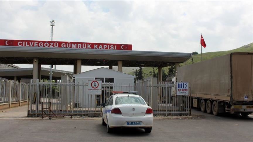 42 شاحنة مساعدات أممية إلى إدلب السورية