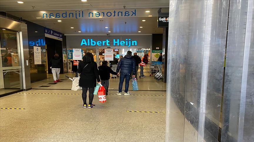 بينهم شاب دون العشرين.. 142 وفاة بكورونا في هولندا