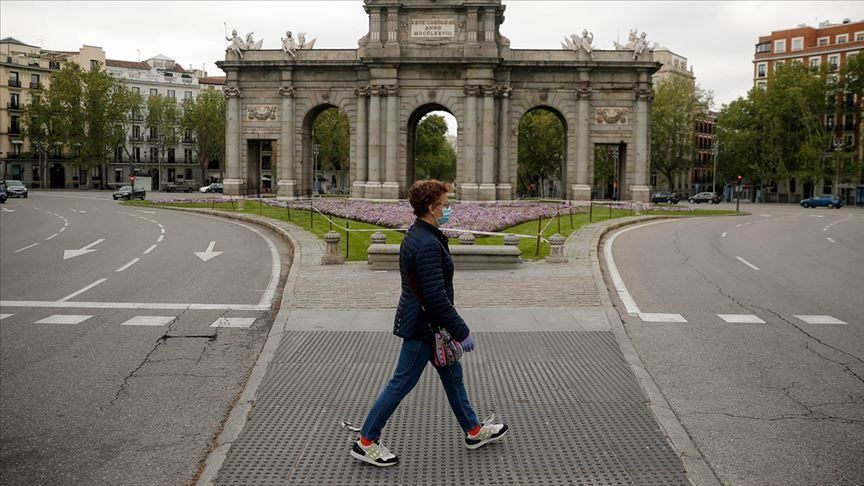 إسبانيا.. ارتفاع وفيات كورونا إلى 18 ألفا و579