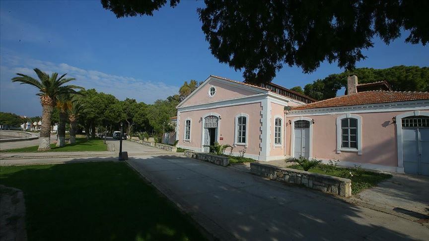 "أورلا" للحجر الصحي.. مركز عثماني يواصل خدماته منذ عام 1865