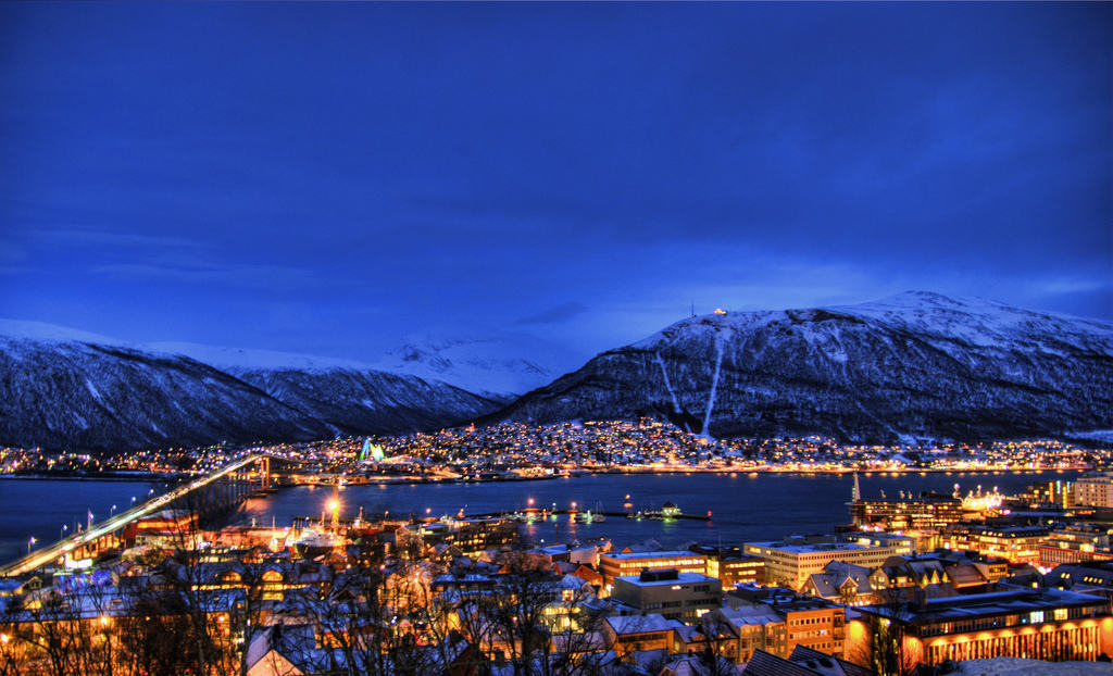 tromsc3b8-norway-4 ترومسو في النرويج