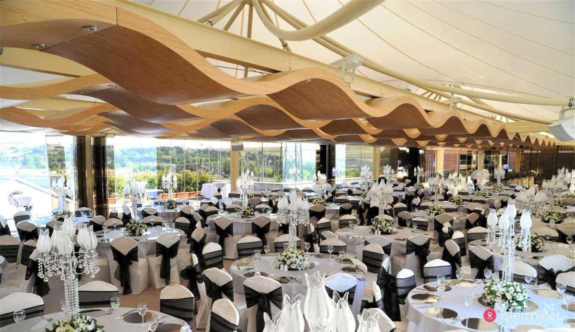 نادي دبي للبولو والفروسية نادي دبي للبولو والفروسية