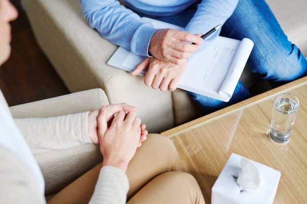إيصال الأخبار المفجعة