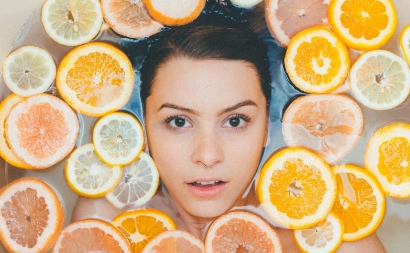 vitamin_c_cortisol_stress-825x510-2 فوائد فيتامين سي للبشره