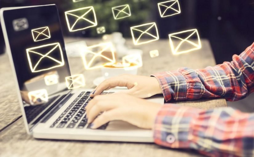 what-is-considered-bulk-email-825x510-2 خطوات إنشاء بريد إلكتروني جديد