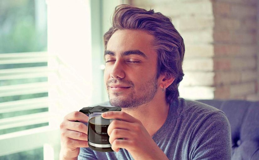 you-can-look-like-you-re-drinking-a-whole-pot-of-coffee-with-this-mug-7474-825x510-2 أفضل أشياء تفعلها في دبي إذا كنت أعزب