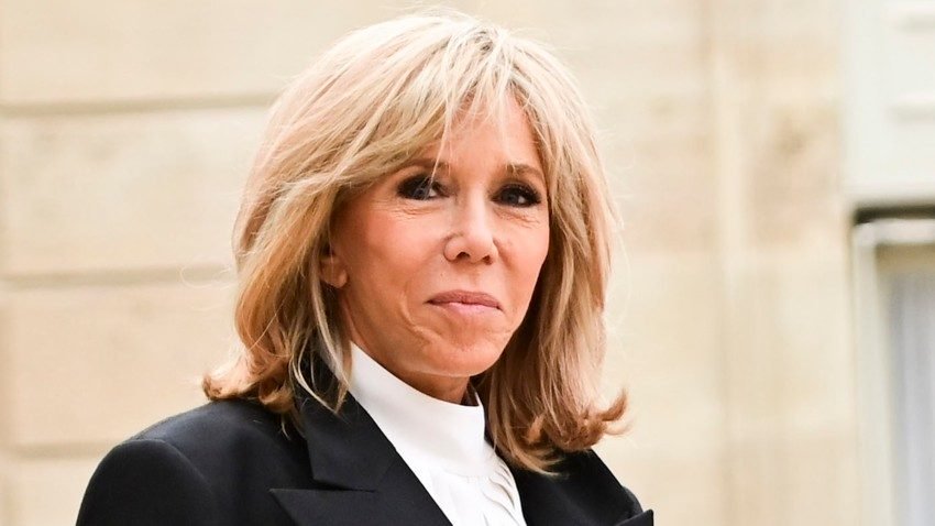 1-1500x9999-c هكذا تقضي السيدة الأولى في فرنسا فترة الحجر الصحي