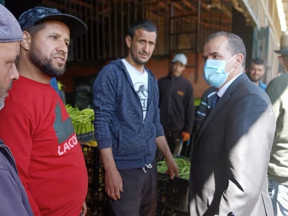 1-4-1500x9999-c وزير التجارة في زيارة فجائية لسوق الجملة للخضر والفواكه بالحطاطبة
