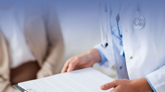 الفحوصات الطبية التي تحتاجها كل إمرأة