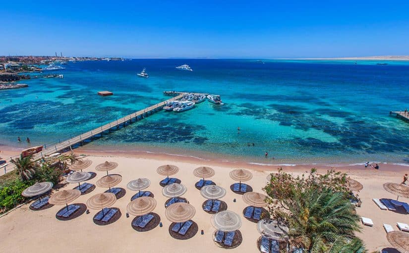 d8a3d981d8b6d984-d8a7d984d8a3d986d8b4d8b7d8a9-d8a7d984d8b3d98ad8a7d8add98ad8a9-d981d989-d8a7d984d8bad8b1d8afd982d8a9-825x510-2 أفضل الأنشطة السياحية فى الغردقة