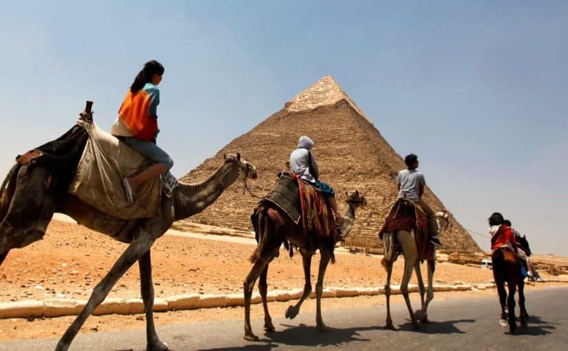 d8a3d985d8a7d983d986-d8a7d984d8b3d98ad8a7d8add8a9-d981d98a-d985d8b5d8b1-825x510-2 أماكن السياحة في مصر