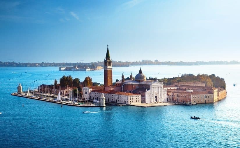 d8a3d985d8a7d983d986-d981d98a-d8a5d8b3d8b7d986d8a8d988d984-825x510-2 اماكن ترفيهية في اسطنبول