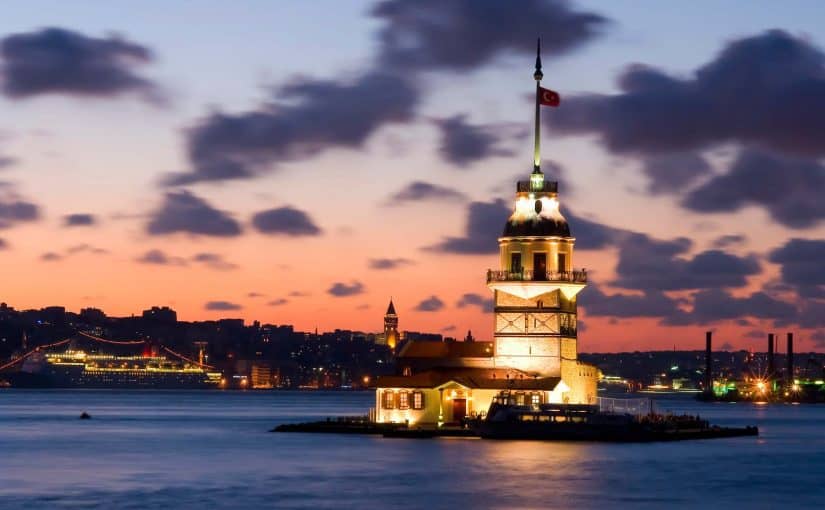 d8a7d8b3d8b7d986d8a8d988d984-825x510-2 أماكن سياحية في إسطنبول