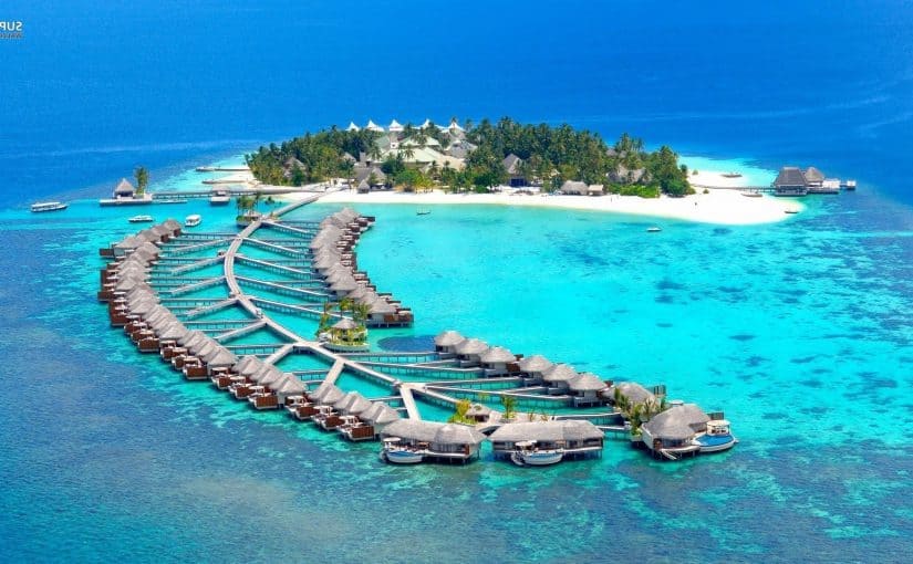 d8a7d981d8b6d984-d8a7d984d8a3d985d8a7d983d986-d8a7d984d8b3d98ad8a7d8add98ad8a9-d981d98a-d8b4d987d8b1-d8a3d8a8d8b1d98ad984-d984d984d985d8bad8a7d985d8b1d8a7d8aa-825x510-2 افضل الأماكن السياحية في شهر أبريل للمغامرات