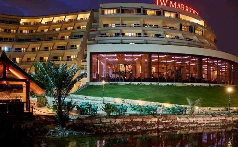 d8a7d981d8b6d984-d981d986d8a7d8afd982-d8a7d984d982d8a7d987d8b1d8a9-2018-825x510-2 افضل فنادق القاهرة 2018