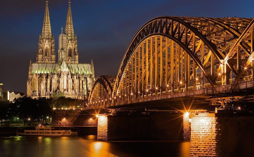 d8a7d981d8b6d984-d985d8afd986-d8a3d984d985d8a7d986d98ad8a7-d984d984d8b3d98ad8a7d8add8a9-d8a7d984d8b9d8a7d8a6d984d98ad8a9-825x510-2 افضل مدن ألمانيا للسياحة العائلية