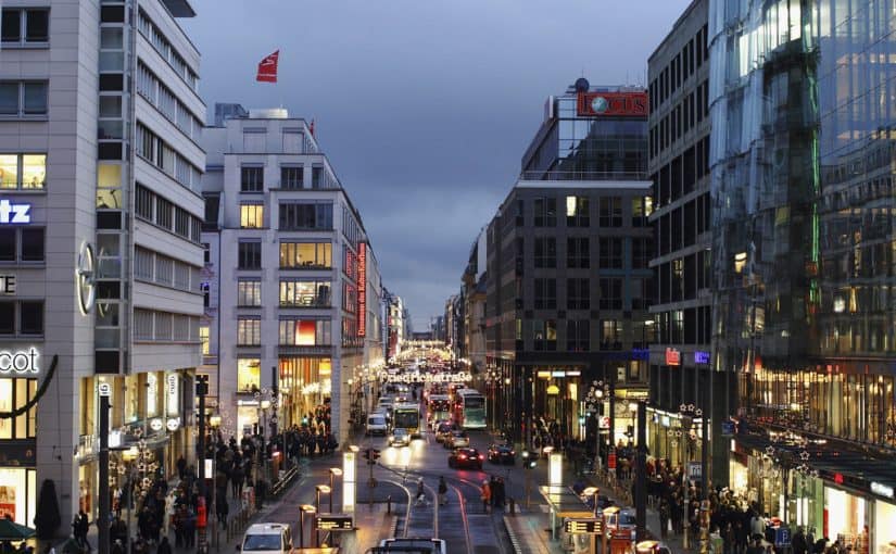 d8a7d984d8aad8b3d988d982-d981d98a-d8a8d8b1d984d98ad986-825x510-2 التسوق في برلين