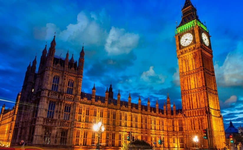 d8a7d984d8b3d8a7d8b9d8a9-d8a7d984d985d988d8acd988d8afd8a9-d981d98a-d984d986d8afd986-825x510-2 الساعة الموجودة في لندن