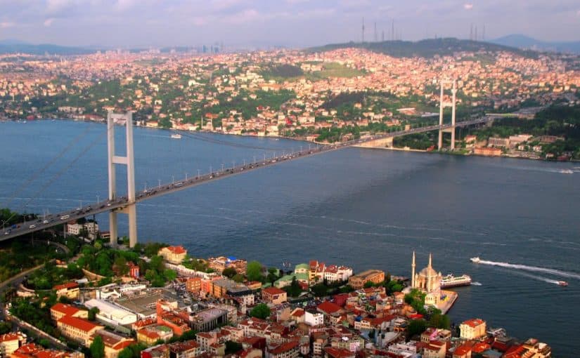 d8a7d984d8b3d98ad8a7d8add8a9-d981d98a-d8a5d8b3d8b7d986d8a8d988d984-825x510-2 السياحة في إسطنبول