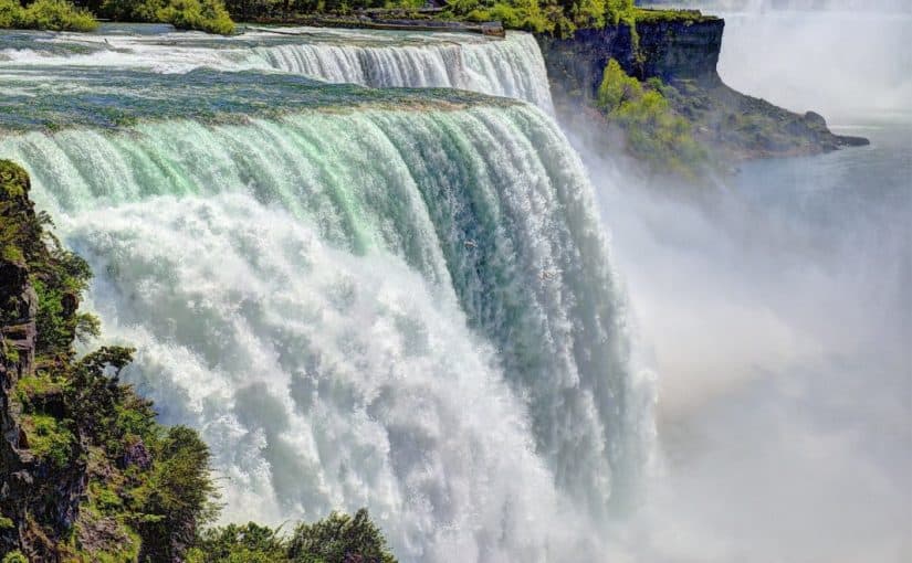 d8a7d984d8b3d98ad8a7d8add8a9-d981d98a-d8b4d984d8a7d984d8a7d8aa-d986d98ad8a7d8acd8a7d8b1d8a7-d8a3d985d8b1d98ad983d8a7-825x510-2 السياحة في شلالات نياجارا أمريكا