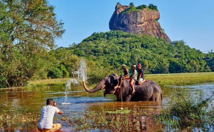 d8a7d984d8b3d98ad8a7d8add8a9-d981d98a-d983d986d8afd8a7-825x510-2 السياحة في كندا