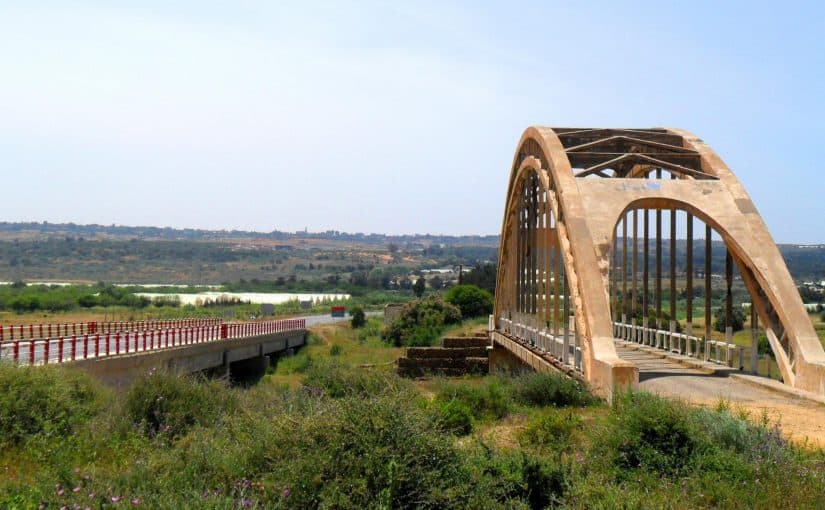 d8acd8b3d8b1-d984d988d8b2d98ad8b1d986-d8a7d984d8aed8b4d8a8d98a-d8b4d8a7d987d8af-d8b9d984d989-d8a7d984d8aad8a7d8b1d98ad8ae-825x510-2 جسر لوزيرن الخشبي شاهد على التاريخ