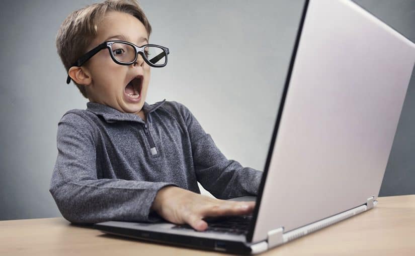 d8add985d8a7d98ad8a9-d8a7d984d8a7d8b7d981d8a7d984-d985d986-d8a7d984d8a7d986d8aad8b1d986d8aa-825x510-2 حماية الاطفال من الانترنت