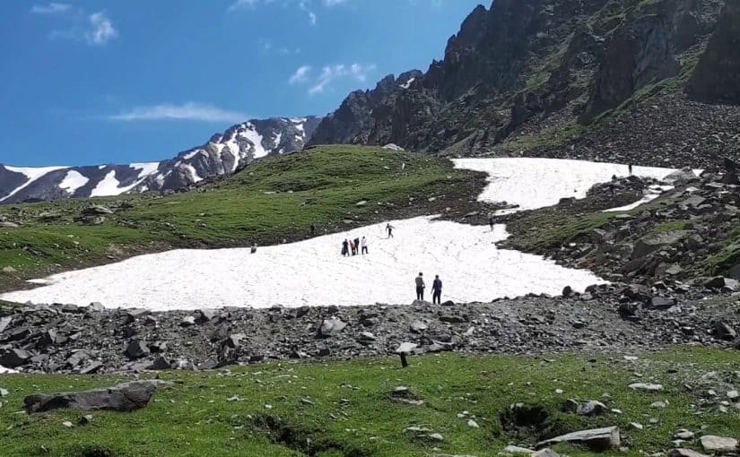 الأماكن السياحية في قيرغيزستان