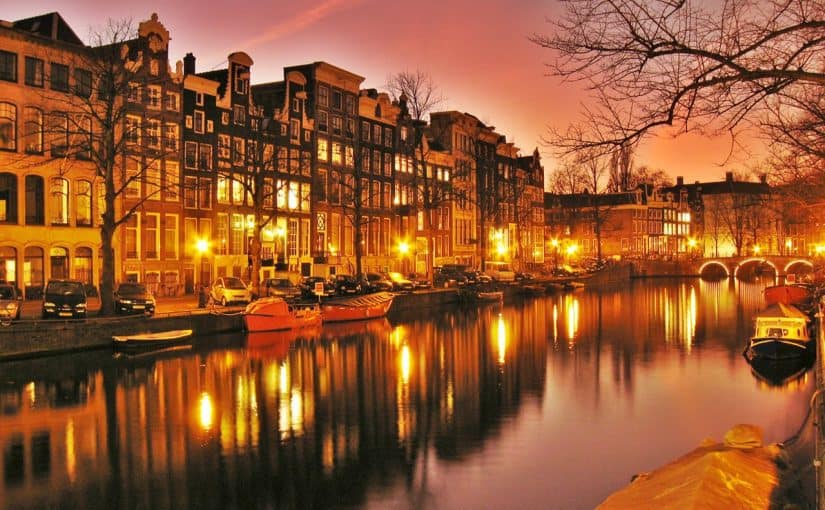 d985d8a7-d987d98a-d8a7d984d985d986d8a7d8b7d982-d8a7d984d8b3d98ad8a7d8add98ad8a9-d981d98a-d987d988d984d986d8afd8a7-825x510-2 ما هي المناطق السياحية في هولندا