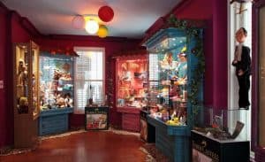 d985d8aad8add981-d8a7d984d8a3d984d8b9d8a7d8a8-300x183-2 متحف الألعاب