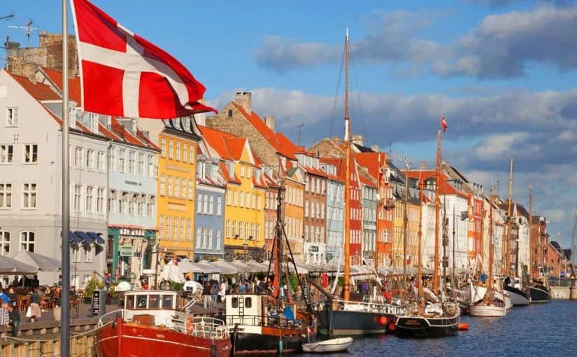 d985d8b9d8a7d984d985-d8a7d984d8acd8b0d8a8-d8a7d984d8b3d98ad8a7d8add98a-d981d98a-d8a7d984d8afd986d985d8a7d8b1d983-d985d988d982d8b9-d8b1d8add984d8a7d8aad983-825x510-2 معالم الجذب السياحي في الدنمارك موقع رحلاتك