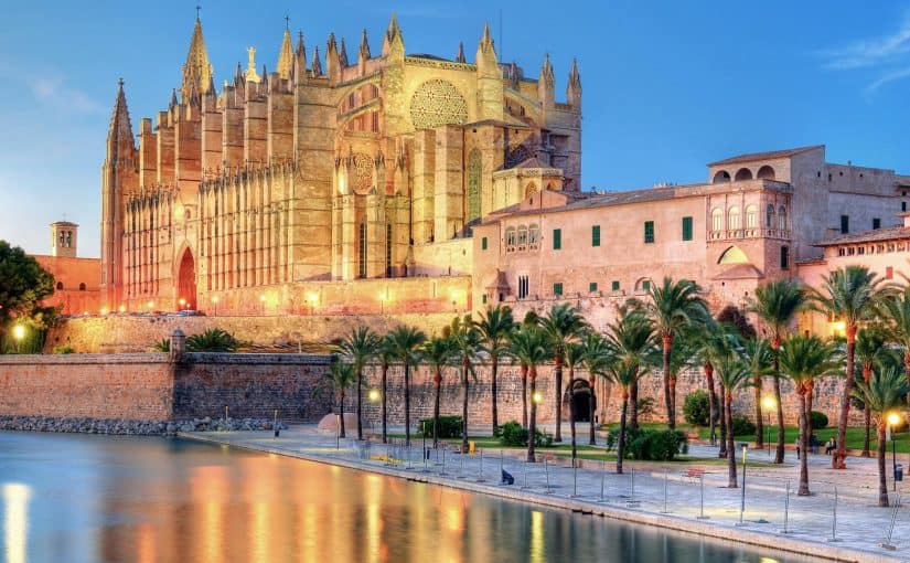 d985d983d8a7d986-d8acd985d98ad984-d981d98a-d8a3d8b3d8a8d8a7d986d98ad8a7-825x510-2 مكان جميل في أسبانيا