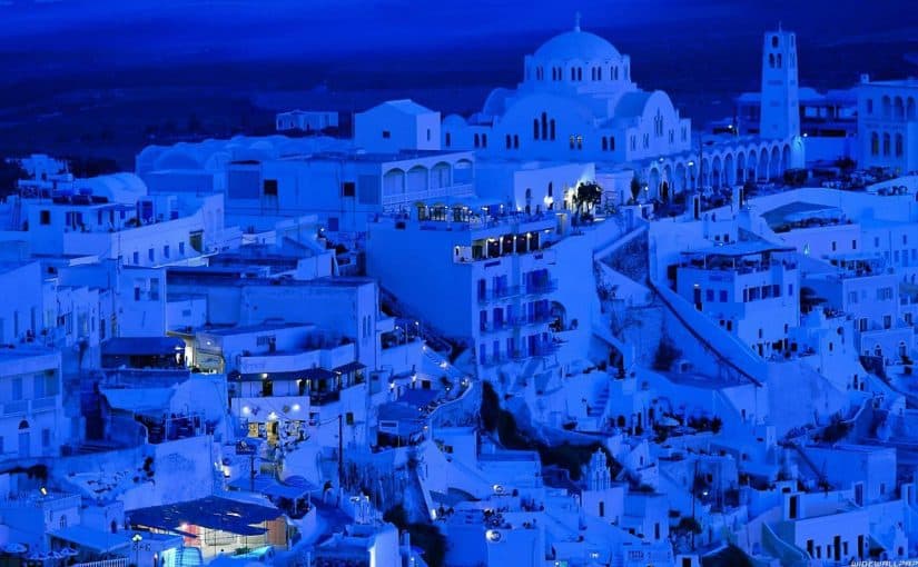 موقع قرية الزرقاء